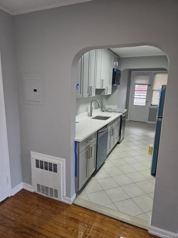 302 E Broadway 1A, Long Beach, NY 11561