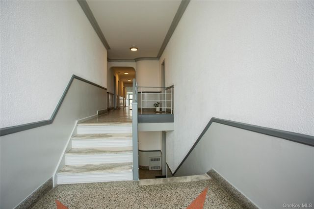 302 E Broadway 1A, Long Beach, NY 11561