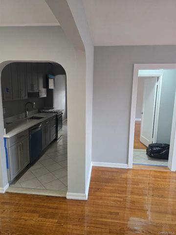 302 E Broadway 1A, Long Beach, NY 11561