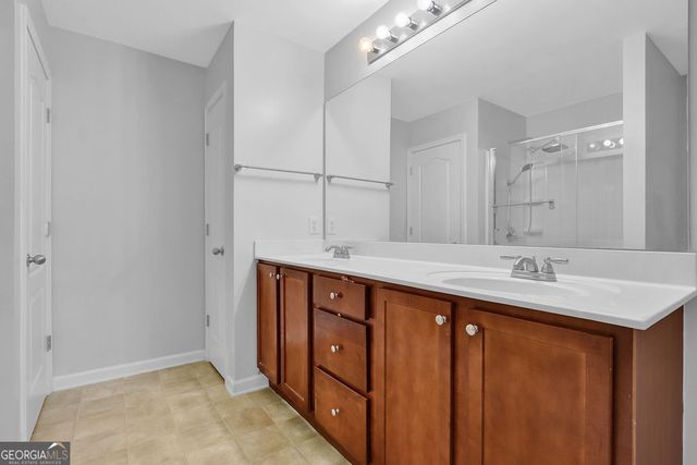 541 Woodland Park Terrace, Lawrenceville, GA 30043
