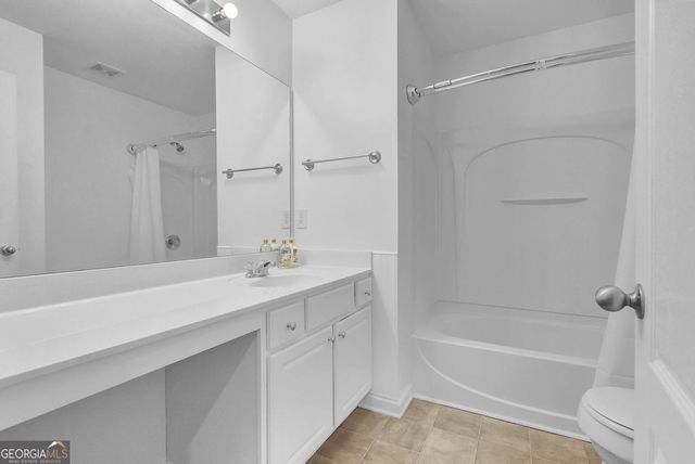541 Woodland Park Terrace, Lawrenceville, GA 30043