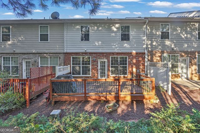 541 Woodland Park Terrace, Lawrenceville, GA 30043