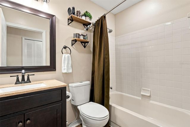 9338 CHANDON DRIVE, Orlando, FL 32825
