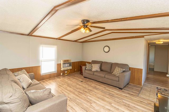 2419 MURRAY SCHOOL RD, Bethel Springs, TN 38315