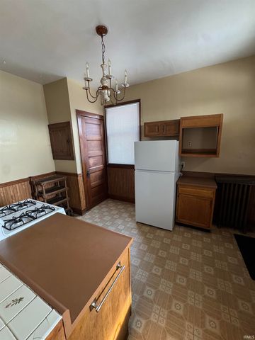 919 Parkview Avenue, Fort Wayne, IN 46802