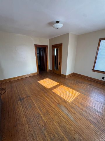 919 Parkview Avenue, Fort Wayne, IN 46802