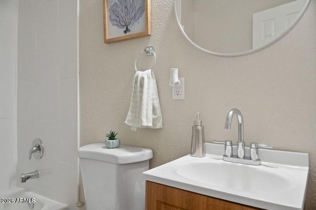 8114 E 4TH Avenue, Mesa, AZ 85208