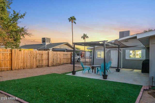 8114 E 4TH Avenue, Mesa, AZ 85208