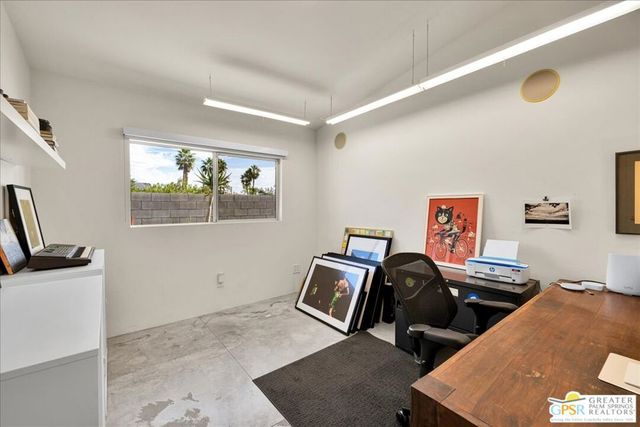 1979 N Los Alamos Road, Palm Springs, CA 92262