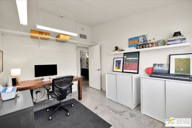 1979 N Los Alamos Road, Palm Springs, CA 92262