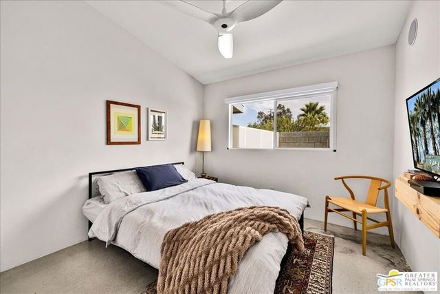 1979 N Los Alamos Road, Palm Springs, CA 92262