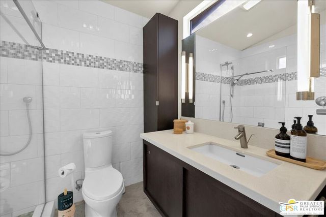 1979 N Los Alamos Road, Palm Springs, CA 92262