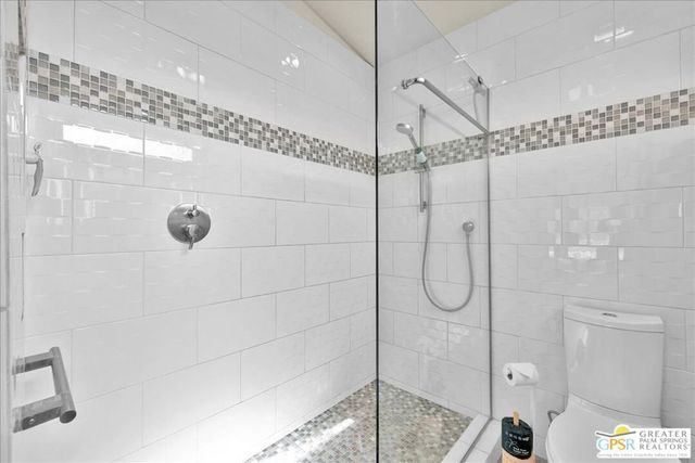 1979 N Los Alamos Road, Palm Springs, CA 92262