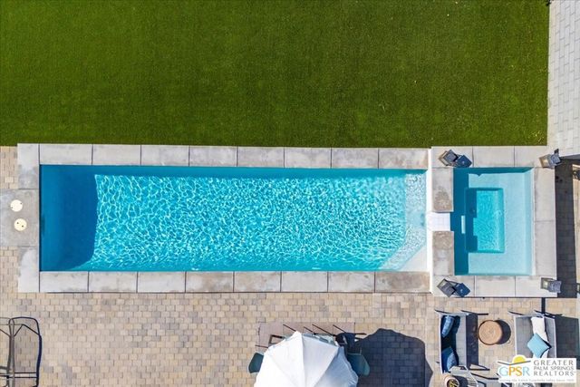 1979 N Los Alamos Road, Palm Springs, CA 92262