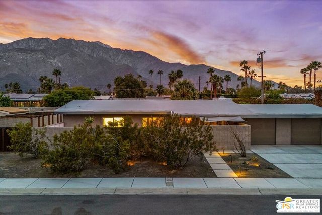 1979 N Los Alamos Road, Palm Springs, CA 92262