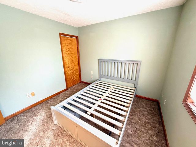 1121 PROGRESS ROAD, Chambersburg, PA 17201