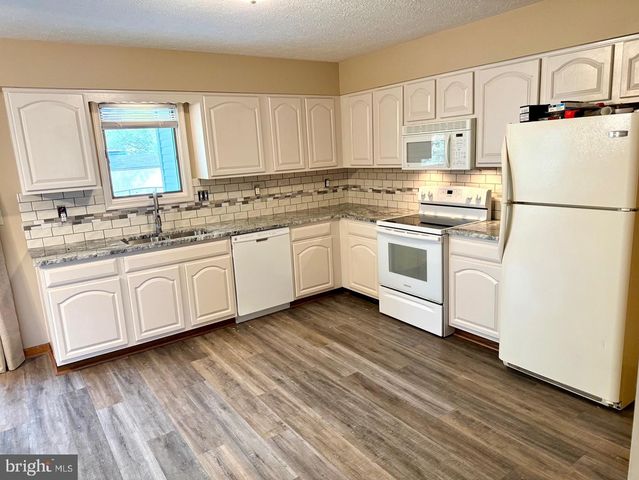 1121 PROGRESS ROAD, Chambersburg, PA 17201