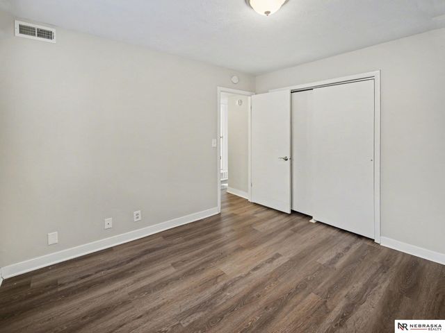 4220 Huntington Avenue, Lincoln, NE 68504