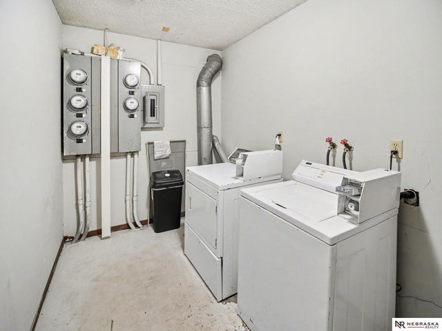 4220 Huntington Avenue, Lincoln, NE 68504