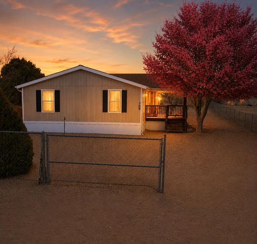 309 10th Avenue SW, Rio Rancho, NM 87124