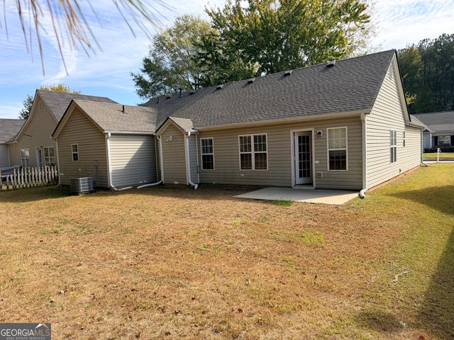 128 Shadowbrooke Circle, Loganville, GA 30052