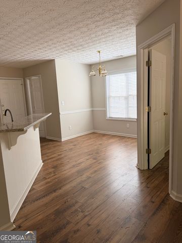 128 Shadowbrooke Circle, Loganville, GA 30052