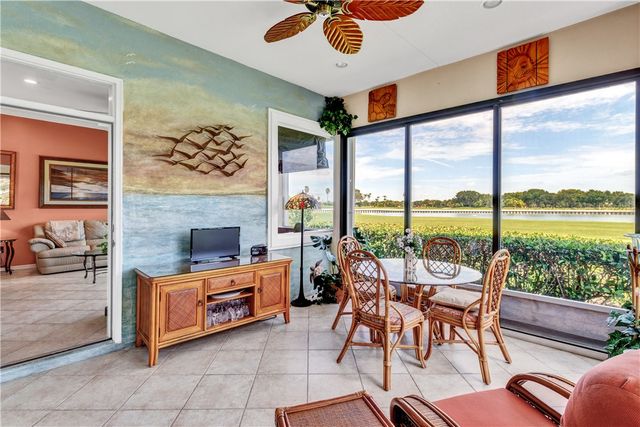 1723 Victoria Circle, Vero Beach, FL 32967