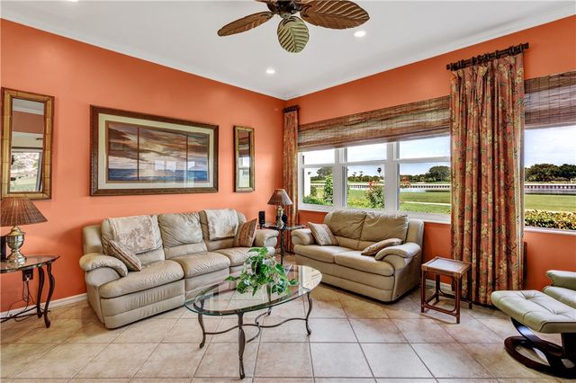 1723 Victoria Circle, Vero Beach, FL 32967