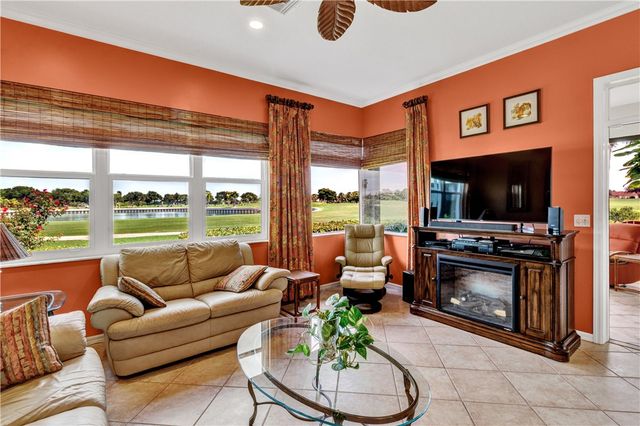 1723 Victoria Circle, Vero Beach, FL 32967