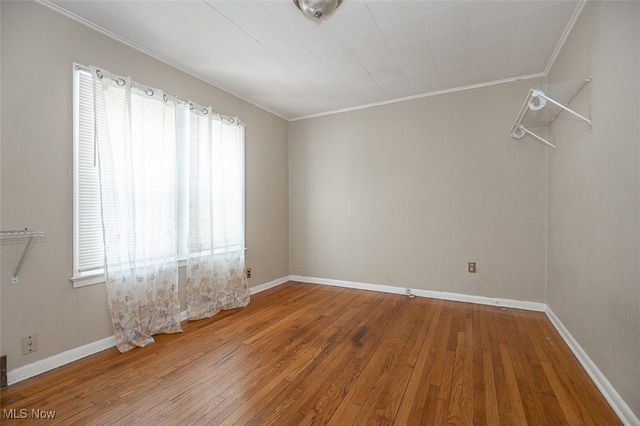 1526 Eddington Road, East Cleveland, OH 44118