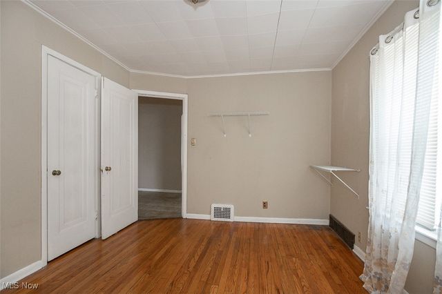 1526 Eddington Road, East Cleveland, OH 44118