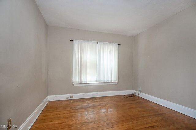 1526 Eddington Road, East Cleveland, OH 44118