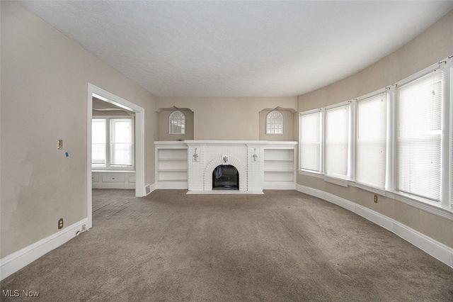 1526 Eddington Road, East Cleveland, OH 44118