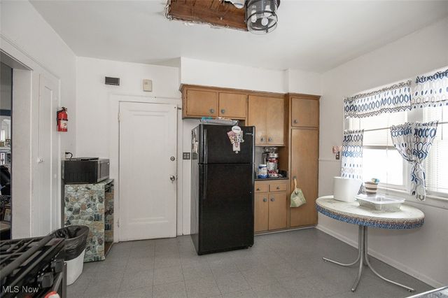 1526 Eddington Road, East Cleveland, OH 44118