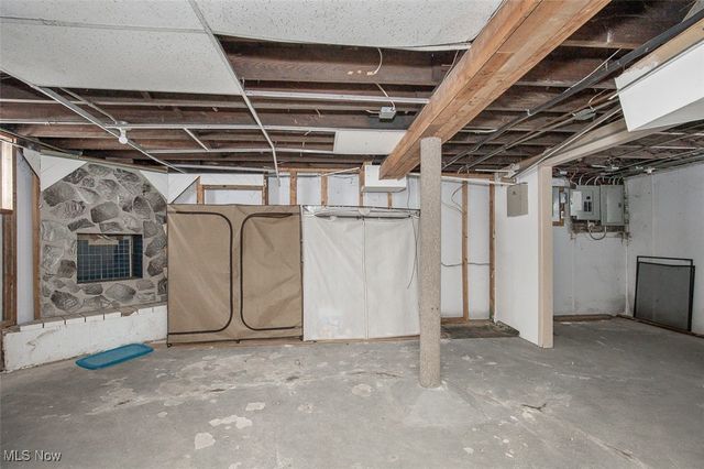 1526 Eddington Road, East Cleveland, OH 44118