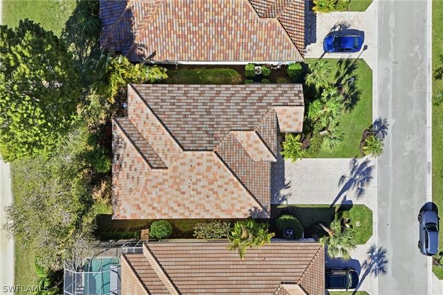 357 Harvard LN, Naples, FL 34104