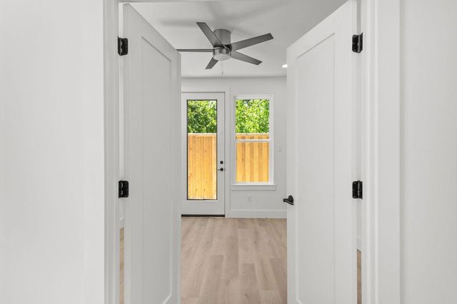 3348 Sauer Street, Houston, TX 77004