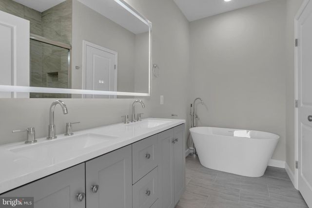 9912 RIDGE ST, Lanham, MD 20706