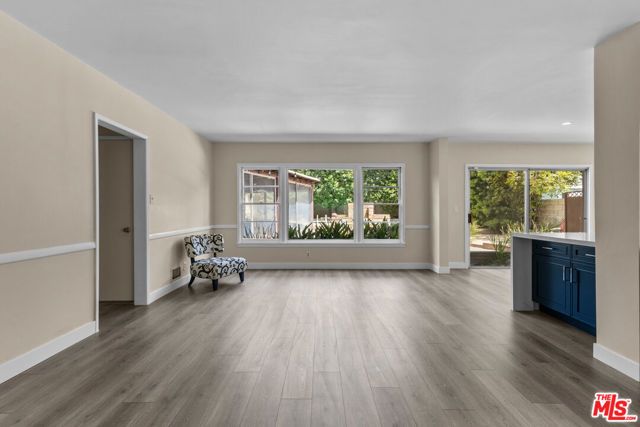 5317 Angeles Vista Boulevard, View Park, CA 90043