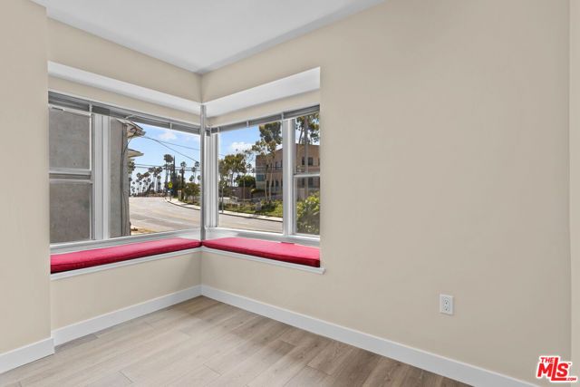 5317 Angeles Vista Boulevard, View Park, CA 90043