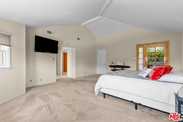 5317 Angeles Vista Boulevard, View Park, CA 90043