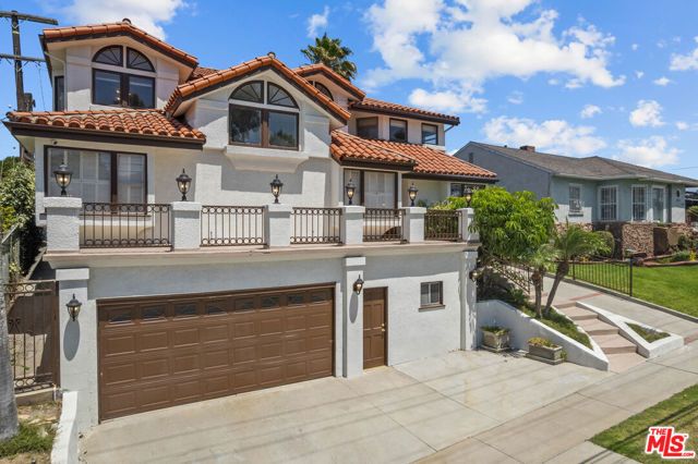 5317 Angeles Vista Boulevard, View Park, CA 90043