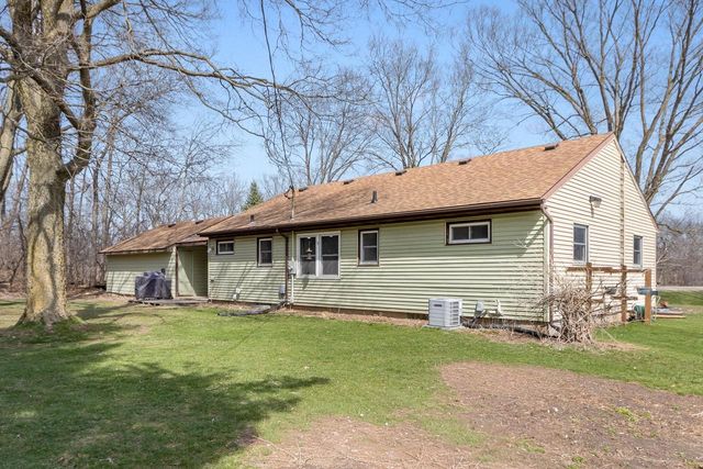 W5097 Highway 16, Rio, WI 53960