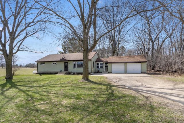 W5097 Highway 16, Rio, WI 53960