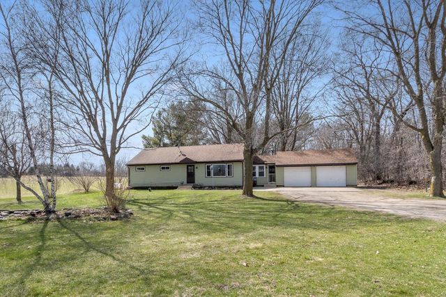 W5097 Highway 16, Rio, WI 53960