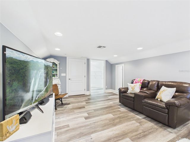 2215 SW 80TH STREET, Ocala, FL 34476