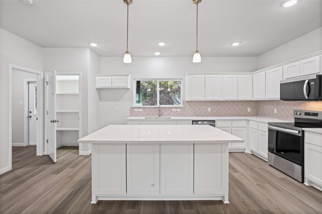 9320 Apache Trail, Rio Vista, TX 76093