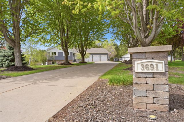 3691 180th Avenue NW, Andover, MN 55304