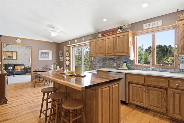 3691 180th Avenue NW, Andover, MN 55304