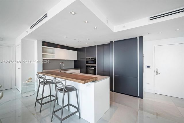 1331 Brickell Bay Dr BL-33, Miami, FL 33131